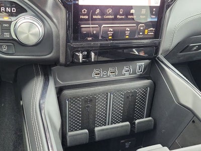 2025 RAM 1500 Limited