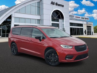 2026 Chrysler Pacifica Limited
