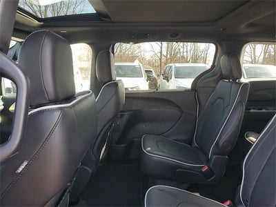 2026 Chrysler Pacifica Limited