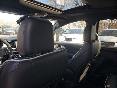 2026 Chrysler Pacifica Limited