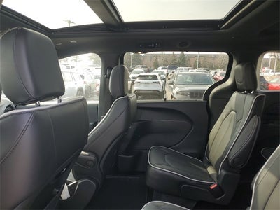 2026 Chrysler Pacifica Limited