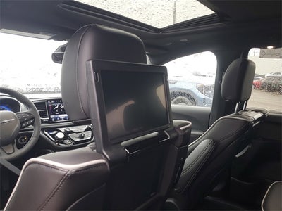 2026 Chrysler Pacifica Limited