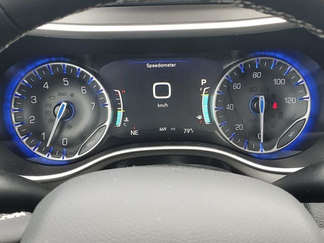 2027 Chrysler Pacifica Limited