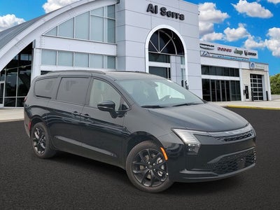 2027 Chrysler Pacifica Limited