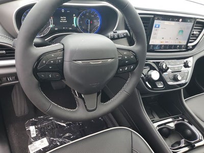 2027 Chrysler Pacifica Limited