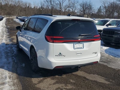 2026 Chrysler Pacifica Limited