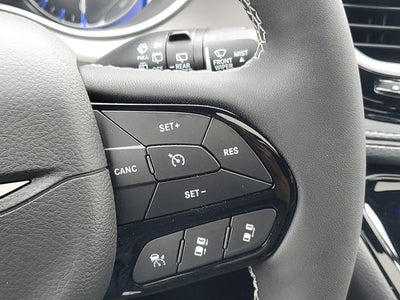 2027 Chrysler Pacifica Limited
