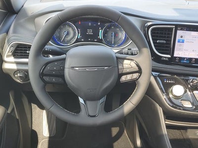 2027 Chrysler Pacifica Limited