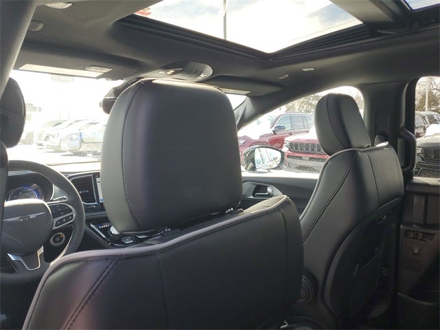 2026 Chrysler Pacifica Limited