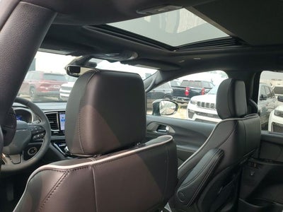 2027 Chrysler Pacifica Limited
