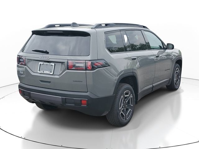2026 Jeep Cherokee Laredo