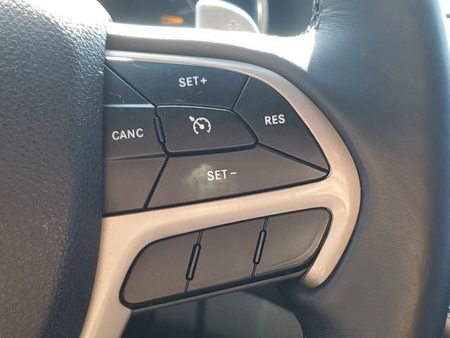 2017 Jeep Grand Cherokee Laredo