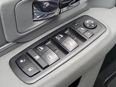 2018 RAM 1500 SLT