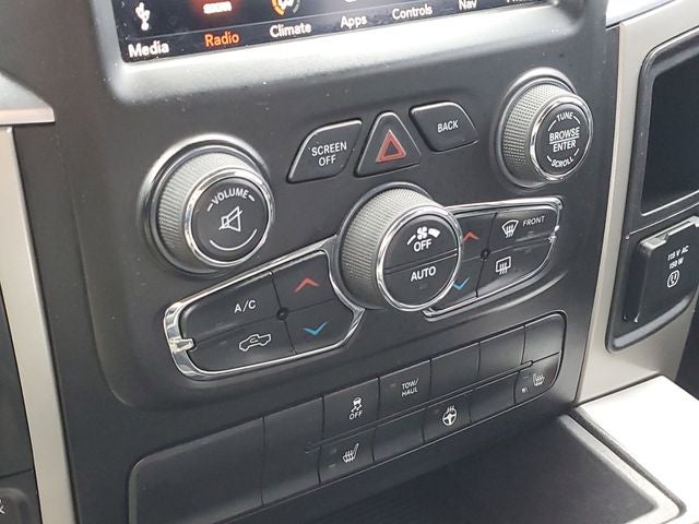 2018 RAM 1500 SLT