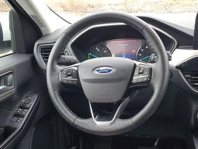 2021 Ford Escape Hybrid SE