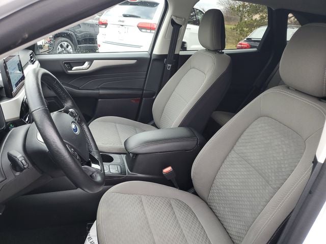 2021 Ford Escape Hybrid SE