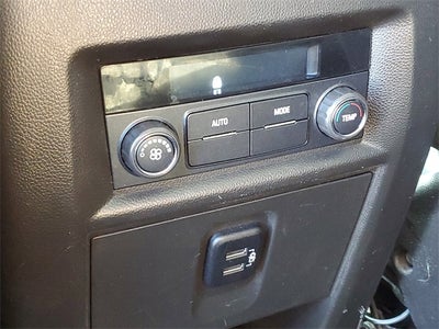 2018 Chevrolet Traverse LT Cloth w/1LT