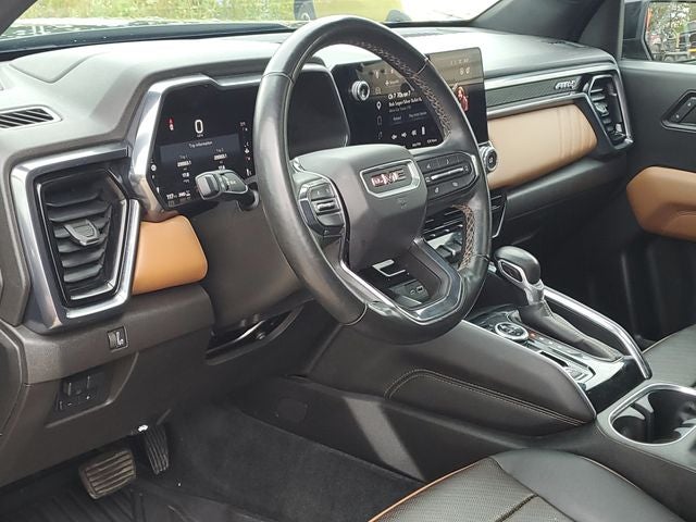 2023 GMC Canyon AT4