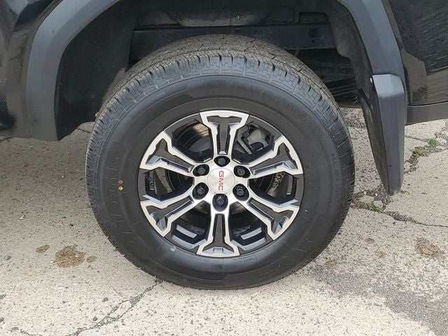 2023 GMC Canyon AT4