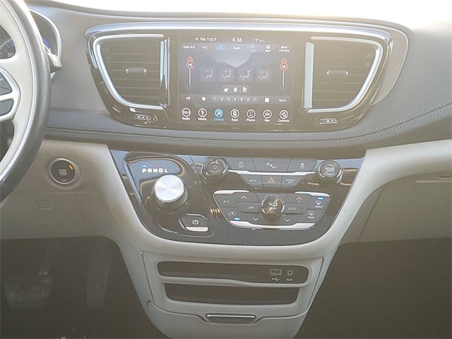 2018 Chrysler Pacifica Limited