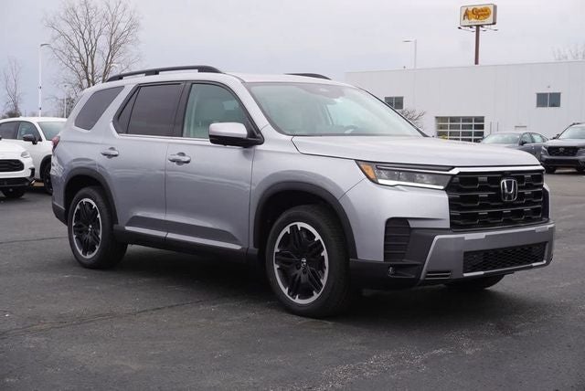 2026 Honda Pilot AWD Touring Blackout