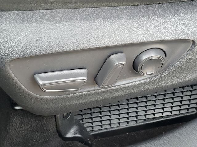 2021 Toyota Sienna LE 7 Passenger
