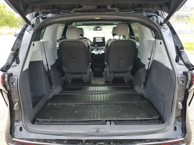 2021 Toyota Sienna LE 7 Passenger