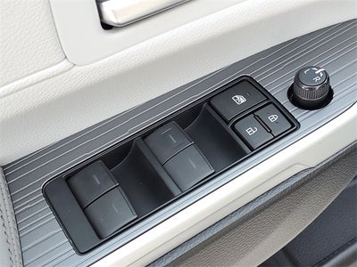 2025 Toyota Sienna XLE 7 Passenger