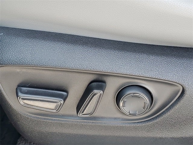 2025 Toyota Sienna XLE 7 Passenger