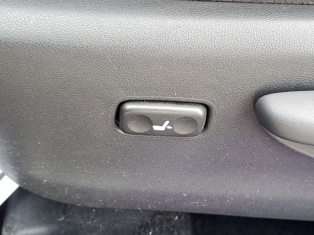 2012 Toyota Prius v Two