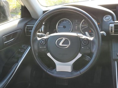 2016 Lexus IS 200t