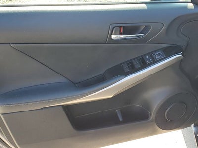2016 Lexus IS 200t
