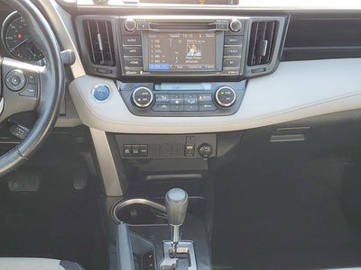 2016 Toyota RAV4 Hybrid XLE