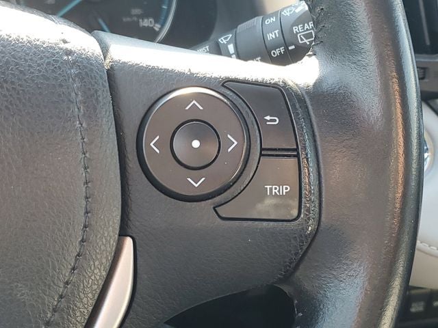 2016 Toyota RAV4 Hybrid XLE