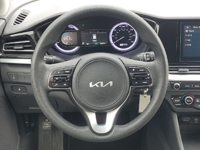 2022 Kia Niro LX