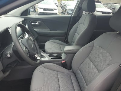 2022 Kia Niro LX