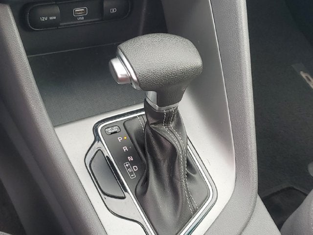 2022 Kia Niro LX
