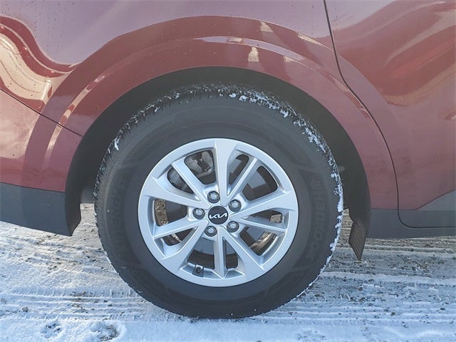 2024 Kia Carnival LX