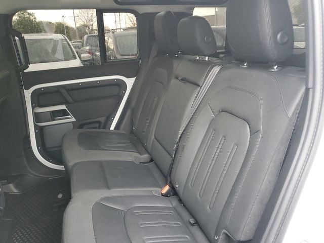 2020 Land Rover Defender 110 SE