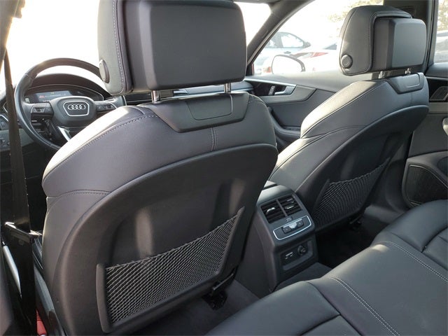 2023 Audi A4 45 S line Premium Plus quattro