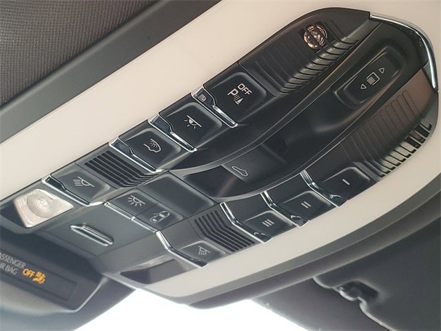 2019 Porsche Macan Base