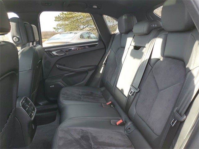 2019 Porsche Macan Base