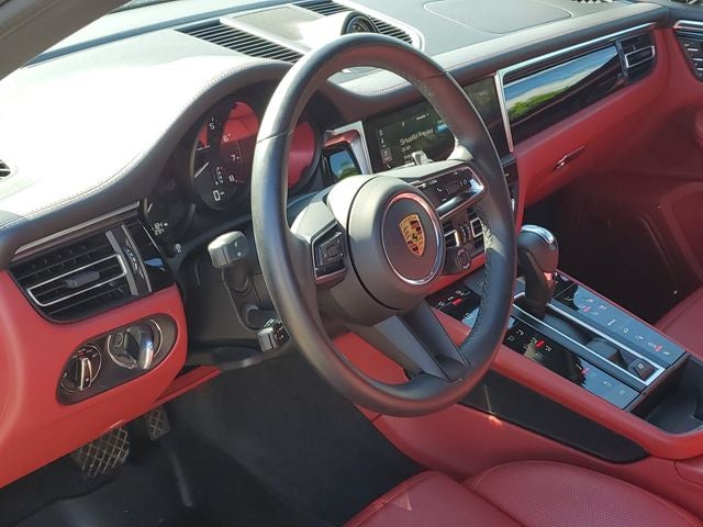 2022 Porsche Macan S