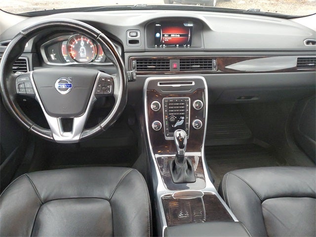 2016 Volvo XC70 T5 Premier