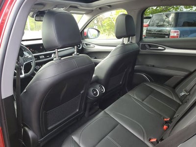 2018 Alfa Romeo Stelvio Base