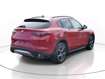 2018 Alfa Romeo Stelvio Base