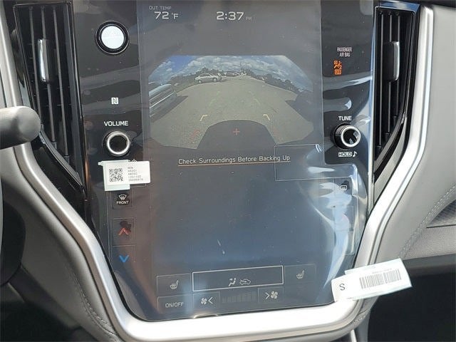 2025 Subaru LEGACY Premium