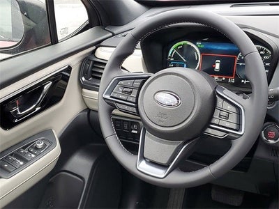 2025 Subaru FORESTER Limited Hybrid