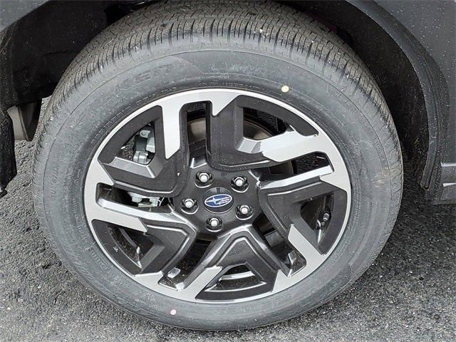 2025 Subaru FORESTER Limited Hybrid