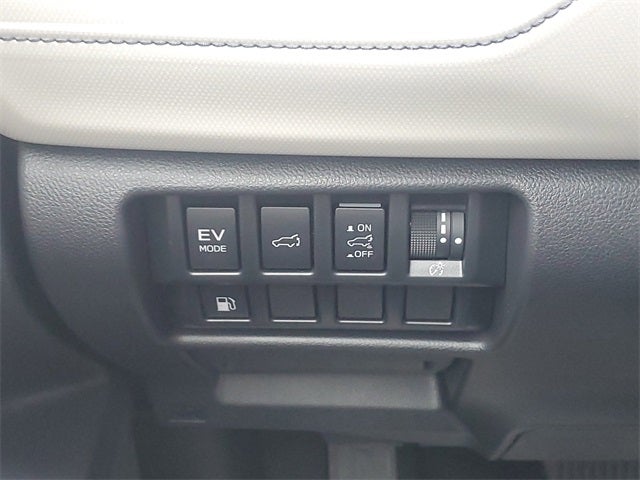 2025 Subaru FORESTER Limited Hybrid